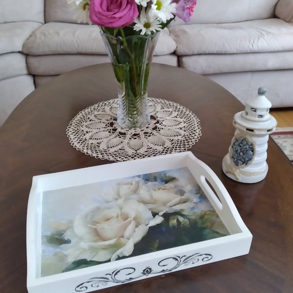 Elegant handmade wooden tray, Made in Ukraine - Picture 1 of 5